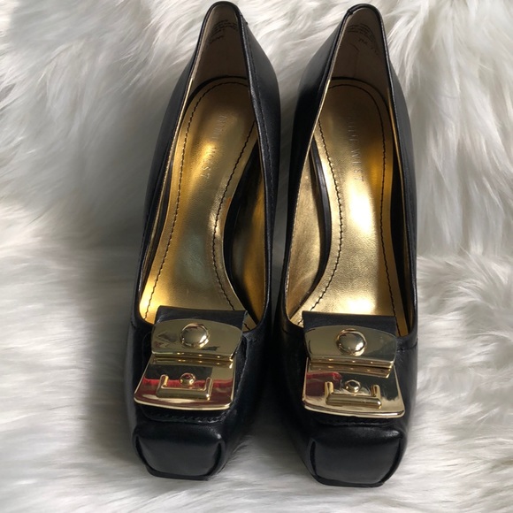 Nine West Stiletto Shoes - Picture 3 of 15